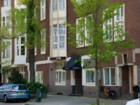 ザ コンサート ホテル ピーテル・コネリス・ホーフト通り周辺のホテル