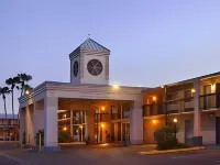 Howard Johnson by Wyndham Yuma