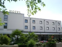 Hotel Turandot Hotels near Stadio Comunale di Grisignano di Zocco