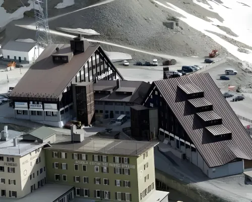 Albergo Quarto Pirovano Hôtels à : Bormio