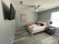Charming 2 Bedroom, 1 Bath Duplex Just Blocks from the Beautiful Beachfront - 3-Star