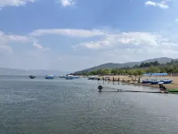 Fuxian Lake Jushan Panshui Full Lake View Homestay (Chengchuan Line) - Apartments