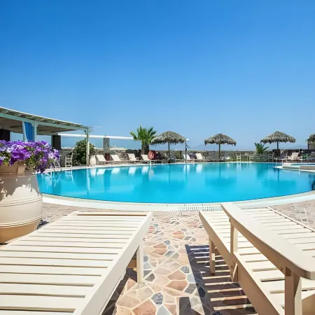 Golden Sun Hotel
