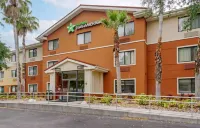Extended Stay America Select Suites Tampa Airport Memorial Hwy Hotels in Town 'n' Country