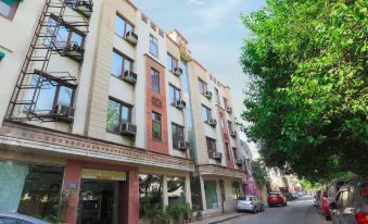 Hotel Blessings on Road Near New Delhi Railway Station Renovated 2025 May