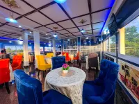 Hôtel the Place Hotels in Mfoundi