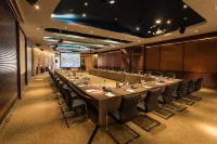 Columbia Beach Resort Hotels in Pissouri