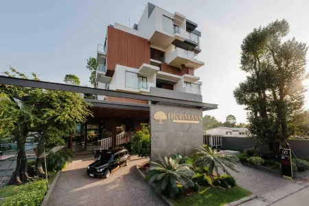 Richmann Resort Hotel Hatyai Отели рядом с достопримечательностью «Magic Museum HatYai Thailand»
