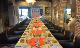 Bovendael Sports and Business Hotel - Housity