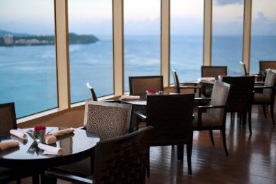 レストラン デュシット ビーチリゾート グアムの写真