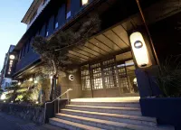 Oyadokotobuki Hotels in Shinonsen