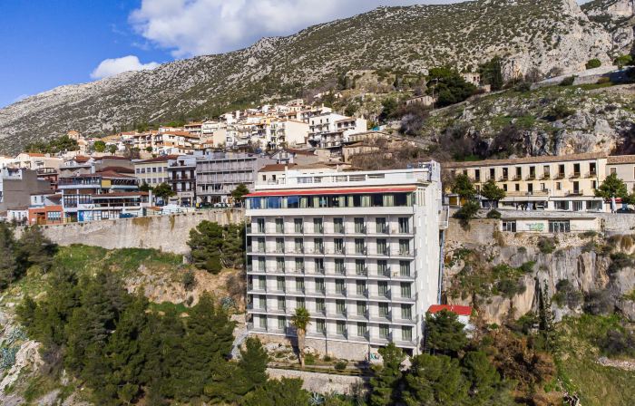 V Hotel Delphi