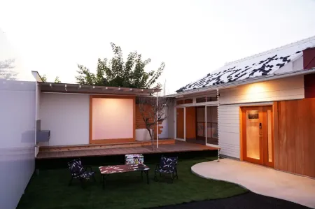 ARTISAN tomioka Отели рядом с достопримечательностью «Фабрика в Томиоке»