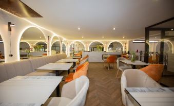 The M Hotel
