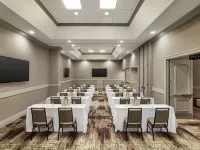 Embassy Suites by Hilton Phoenix Downtown North Các khách sạn ở Phượng Hoàng