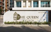 The Queen Palace Hotels in 