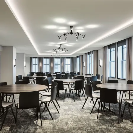 AC Hotel Kansas City Downtown Отели рядом с Международный аэропорт Канзас-Сити