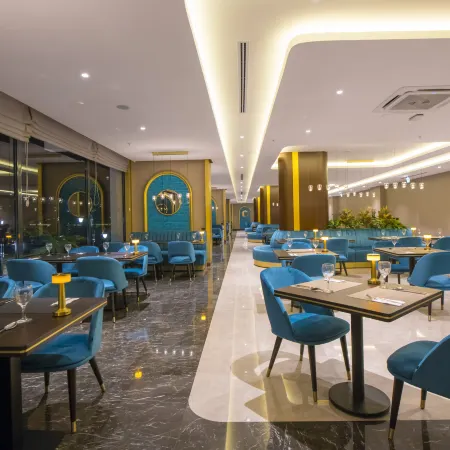Crowne Plaza YALOVA by IHG Отели рядом с достопримечательностью «Ярмарка в Ялова»