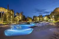 Lone Hotel by Maistra Collection - Pools