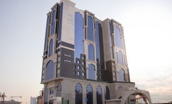 8. 두플라 호텔..