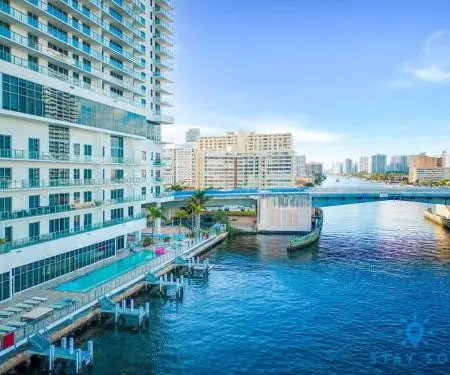 Amazing Pools - Near Beach - Parking Included