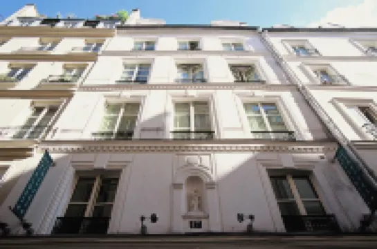 Trendy Canettes Hotel Hotels in der Nähe von Fontaine Saint-Sulpice