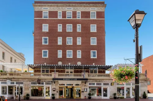 The Gin Hotel, Ascend Hotel Collection Hotels in Lexington