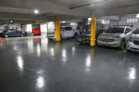 丹佛馬德普拉塔飯店 - 停車場