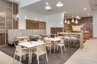 愛荷華城源宿酒店 - 早餐