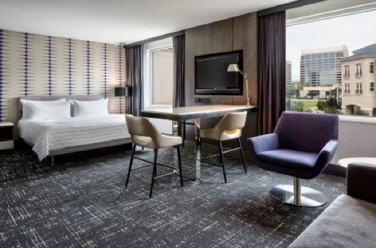 Le Méridien Dallas by the Galleria