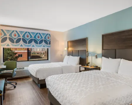 Tru by Hilton Greensboro Hotels in Guilford County