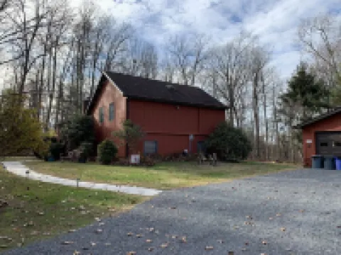 East Cavalry Red House<br>3 bedrooms 3 full baths sleeps up to 12 Hotels in Straban Township