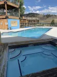 GREAT Value! Classy Comfortable King Bed Studio, Sleeps 4!
