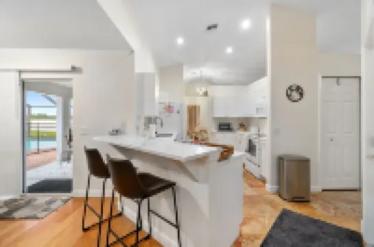 Feel @ Home Ft Myers | 3bd | 2bh | POOL | sleeps 8