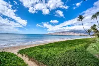 Direct Oceanfront! Sugar Beach Resort, Penthouse in paradise, AC, TV, WIFI, POOL