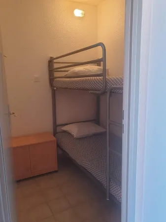 Swimming pool, apartment in residence on ground floor, free parking opposite.