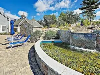 Sunkissed Cottage, Resort Amenities, Heated Pools, Club House, Close to Beaches