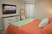 Enchanting Oasis - Centrally located!  Quiet, great TDY spot, family friendly.