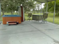 Handicap Accessible Private Spacious Beautiful Family Home 5 Acres Pet Friendly