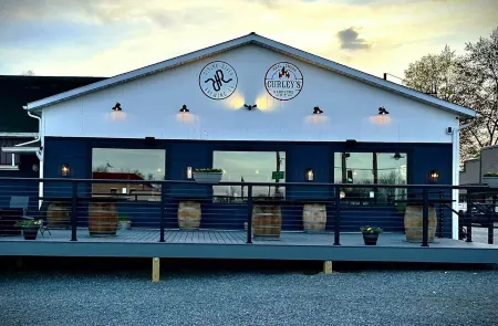 Downtown Lake View Condo -Unit 2