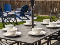 ARCADE - FIRE PIT - HOT TUB - BACKYARD GAMES - OLDE TOWN HISTORIC DISTRICT Hotels in Arvada