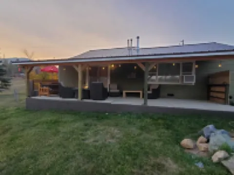 Fully Remodeled Mountain View home near Glacier National Park Hotels in Coram