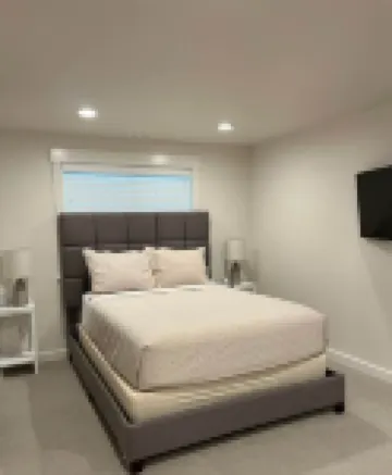 Updated Spacious Home and Hot Tub