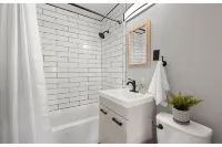 Modern 3 Bedroom Home in Beaverton