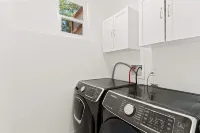 San Diego-Themed Escape Room and Stay Hotels in Vista