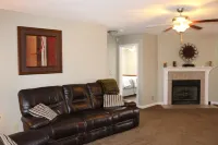 Spacious Home Close to Downtown Nashville