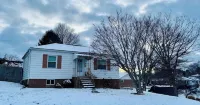 Cozy House in Beckley, WV with WiFi.