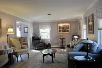 3-bedroom house in awesome Salisbury with WiFi, AC