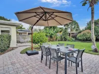 Work & Play Retreat. Private Office. 1GB Internet