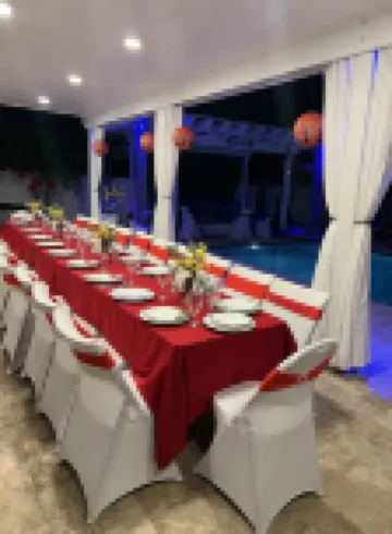 5 Mins to beach; 5BD, 4.5BA, Heated pool, Jacuzzi, Mini Golf, Tiki Huts.